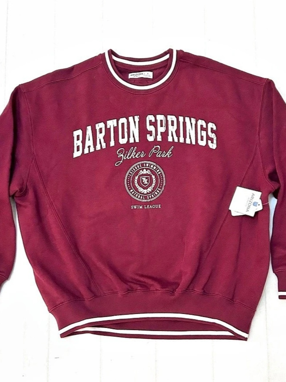 Arizona Jean Co. Barton Springs Graphic Sweatshirt. Burgundy Small oversized